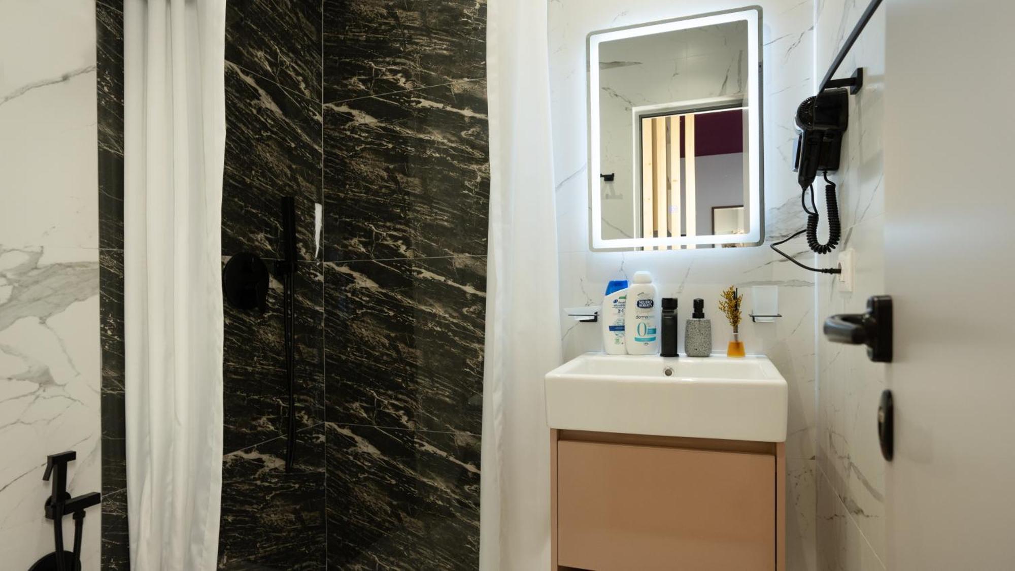 Apart-hotel Circle Center Tirana